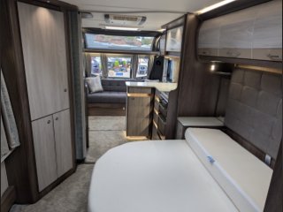 /photos/8001/0130360f-9ae5-7a16-1f97-df131c174fcf_i320x240.jpg