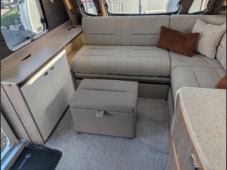 /photos/8001/065be3bf-bdb5-4fe0-8fd2-ce630e5c6ceb_i320x240.jpg