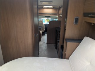 /photos/8001/0a3dc0bd-b9f2-1009-1d31-a697b2e59d6e_i320x240.jpg