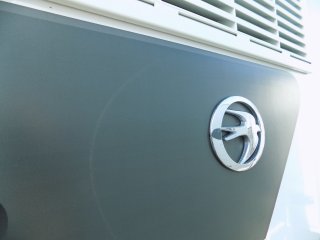 /photos/8001/0bc69560-4ca7-332f-9d63-160e95c9c085_i320x240.jpg