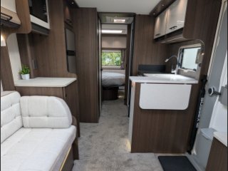 /photos/8001/0d5461a5-33f0-b974-2822-17579b5e7b08_i320x240.jpg