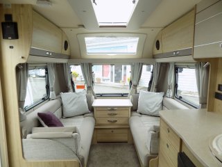 /photos/8001/1be45e73-ec82-9bf8-f19f-f777c04ff7e4_i320x240.jpg