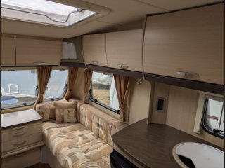 /photos/8001/21a77e9d-63ee-e95a-3d9f-cb0c5c5b745d_i320x240.jpg
