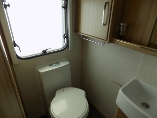 /photos/8001/2238c72d-63f0-2926-9320-a228030cbc9c_i320x240.jpg