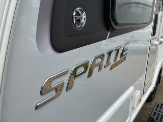 /photos/8001/2df9bbcf-2f52-e3f2-8d38-1f29076da121_i320x240.jpg