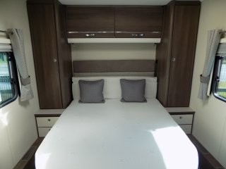 /photos/8001/2fa41dc6-633d-e38e-2008-de31926d667f_i320x240.jpg