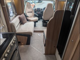 /photos/8001/3973c37e-536b-7f33-bd78-022ff86c0232_i320x240.jpg