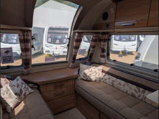 /photos/8001/432eb715-2f6c-6417-4482-2a0b6bfe96e5_i320x240.jpg