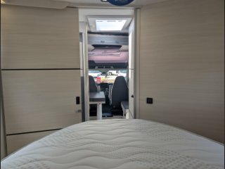 /photos/8001/504b772d-f85a-290f-152c-0aa204cb33c8_i320x240.jpg