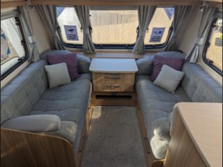 /photos/8001/5ac2e00a-5696-9556-a8ff-8c460a48bdc9_i320x240.jpg