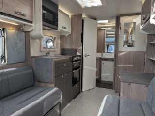 /photos/8001/5c0ec4ee-b18b-4ee4-8369-c2093b0a606b_i320x240.jpg
