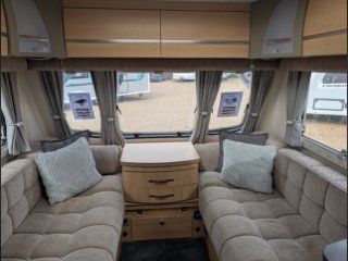 /photos/8001/62847bcf-6e30-b73b-4dc3-a534773e0799_i320x240.jpg