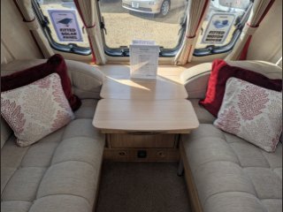 /photos/8001/641f4b5f-398e-99bc-0ce7-2c0c67aec4c6_i320x240.jpg