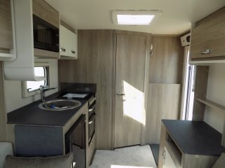 /photos/8001/643e2cb4-d87e-72b7-08e4-6cd5ca48ac8d_i320x240.jpg