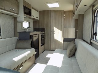 /photos/8001/71005f68-8a89-f70e-1094-b5816fdf6948_i320x240.jpg