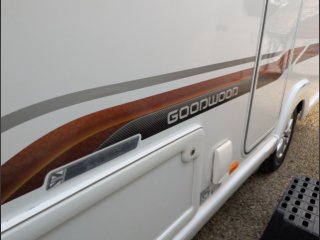 /photos/8001/85b70962-817e-67d1-c3e3-80ef050eee9f_i320x240.jpg