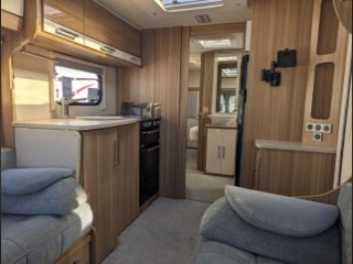 /photos/8001/85e69595-5a66-19cb-bb9d-4f21075e7c7c_i320x240.jpg
