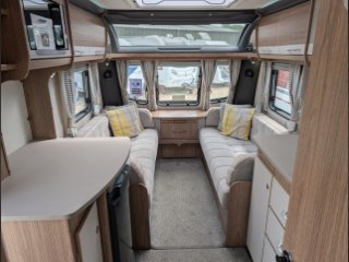 /photos/8001/8883c4fa-d357-f448-3614-c8a3d329960f_i320x240.jpg
