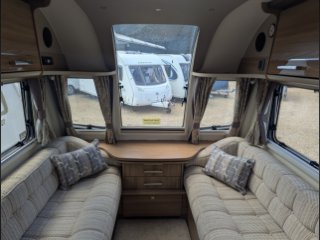 /photos/8001/88a09643-4db0-63f6-8b63-a5f7c402c990_i320x240.jpg