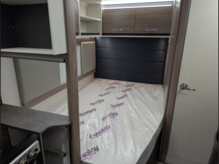 /photos/8001/8a81e25f-d832-9b1d-df4e-0de856cafcd5_i320x240.jpg