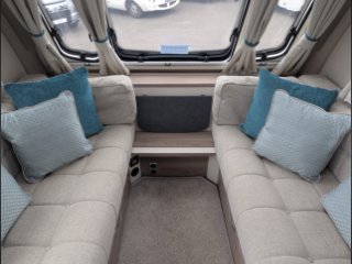 /photos/8001/8e7d0ee7-67fe-3517-8930-099c061e23ed_i320x240.jpg