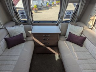 /photos/8001/8fc9ec5f-92c2-d37a-7c20-2d2d3d94d767_i320x240.jpg