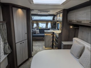 /photos/8001/943071de-65af-3524-b8e3-30250c167117_i320x240.jpg