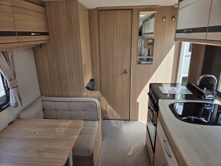 /photos/8001/96fda87b-96d0-3c37-3c49-d4a3af35e94b_i320x240.jpg