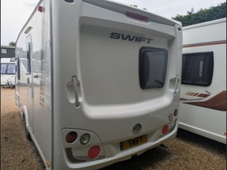 /photos/8001/9aaa9b37-16c6-67fa-9b33-be2cc8b30cff_i320x240.jpg