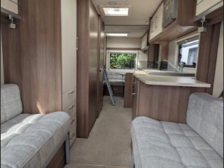 /photos/8001/9c2fb090-5b1a-59ff-0ca1-8e369c128850_i320x240.jpg