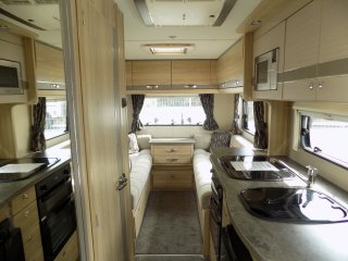 /photos/8001/a4e2d41f-3718-5f82-5742-449a1b9aa766_i320x240.jpg