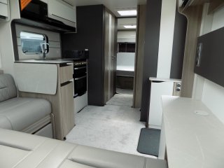 /photos/8001/a83277ab-a1ee-46cd-af49-2371f8f6acbf_i320x240.jpg