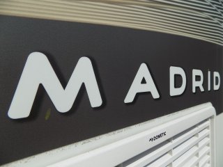 /photos/8001/c083aa5d-44ea-7bde-d2fd-90d7088d1c6d_i320x240.jpg