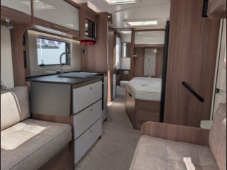 /photos/8001/c63ce244-9a31-84ef-82a6-159a1c3d4ceb_i320x240.jpg