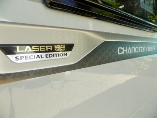 /photos/8001/d01485db-a10a-5db7-a6fa-f95329ce39f2_i320x240.jpg