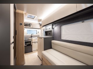 /photos/8001/d11cc9f6-2653-02ac-393f-fceac0e30305_i320x240.jpg