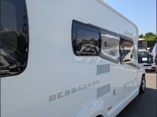 /photos/8001/d2caabdd-2e1d-8feb-561a-edf7edc5a811_i320x240.jpg