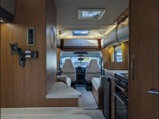 /photos/8001/d30e635f-28d7-4956-aae9-7b4591b2c19a_i320x240.jpg