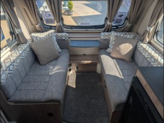 /photos/8001/d6e9a6e6-75cc-b19e-0c00-df8d91fdfff4_i320x240.jpg