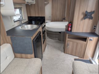 /photos/8001/da868ce6-7961-5059-b513-8c20fa6e0916_i320x240.jpg