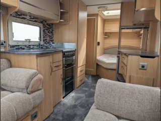 /photos/8001/db834bfa-1b90-fc02-1414-22604149c24e_i320x240.jpg