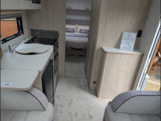 /photos/8001/ddfbb8b1-16b8-af98-bba7-6d9a17c61ca6_i320x240.jpg