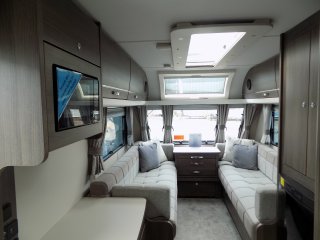 /photos/8001/dfb41c4b-ce26-60f7-a86b-793ec81a2891_i320x240.jpg