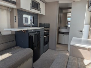 /photos/8001/e8da7a91-a3eb-9516-b7b1-1d7c32fdff5e_i320x240.jpg