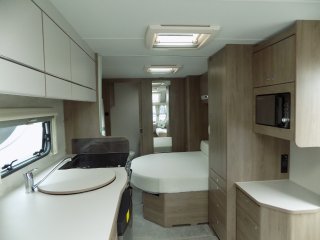 /photos/8001/e9ab53b3-0f17-d2ed-beb2-b9ca77982b5b_i320x240.jpg