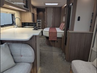 /photos/8001/ef4095e6-d125-3d6e-aa35-49a4511ef271_i320x240.jpg