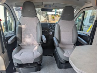 /photos/8001/f14a8e7e-7f25-0113-50f3-0810b614782f_i320x240.jpg