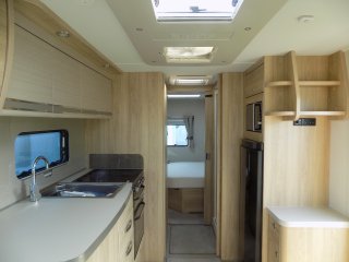 /photos/8001/f6cc854a-fb16-9bf0-4e30-e8ae05c289c3_i320x240.jpg